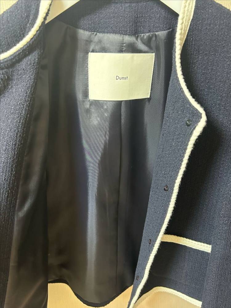 트위드 자켓 이미지