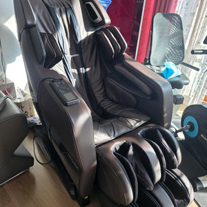 바디프렌드 레지나 안마의자 이미지