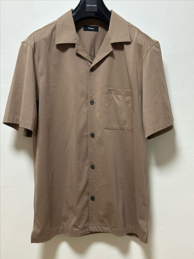 띠어리 오픈카라 반팔셔츠 새상품 이미지