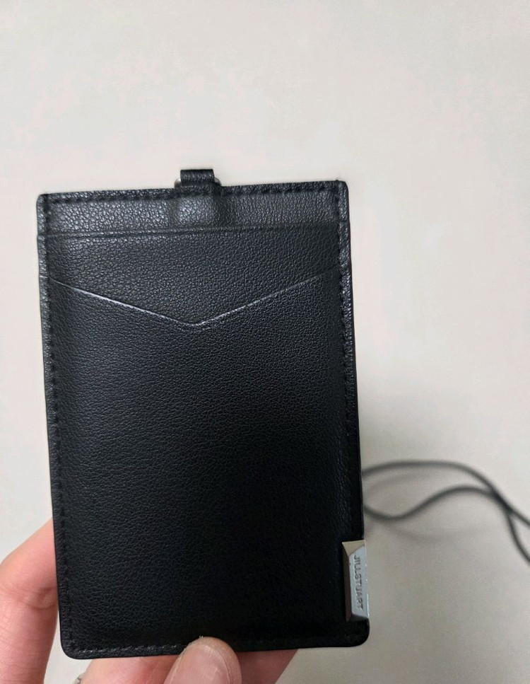 질스유어트 카드지갑 목걸이 이미지