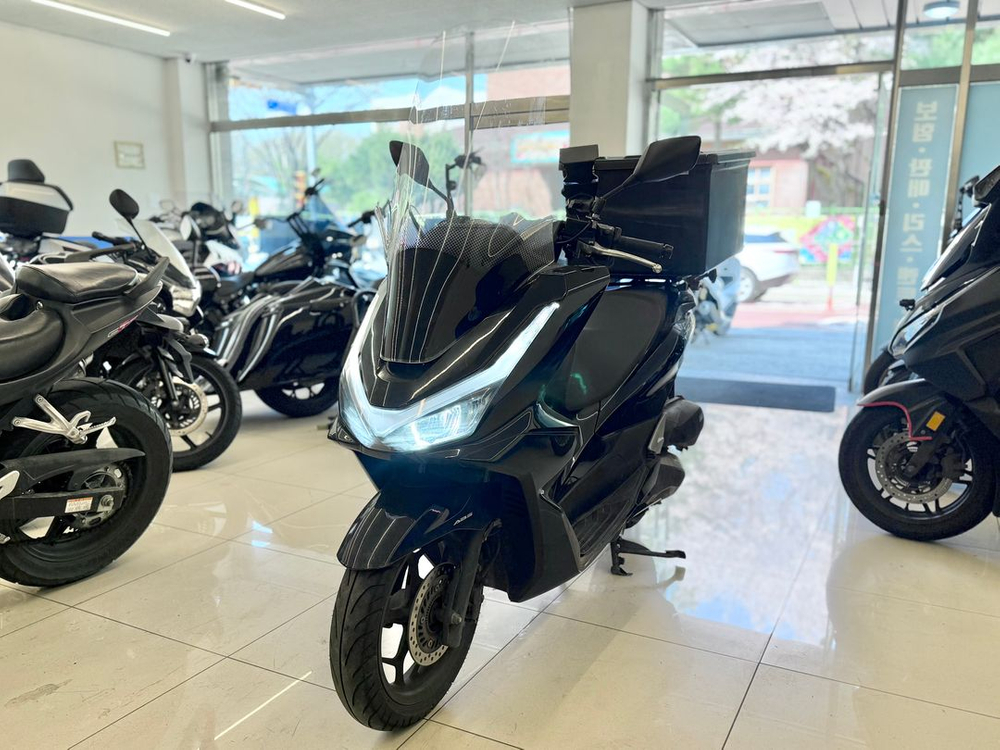*배달세팅완* 25년식 PCX125 19,XXXkm 판매합니다:) 이미지