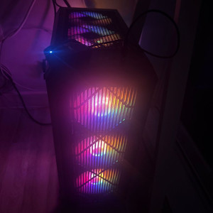 RTX 2060 SUPER컴퓨터 이미지