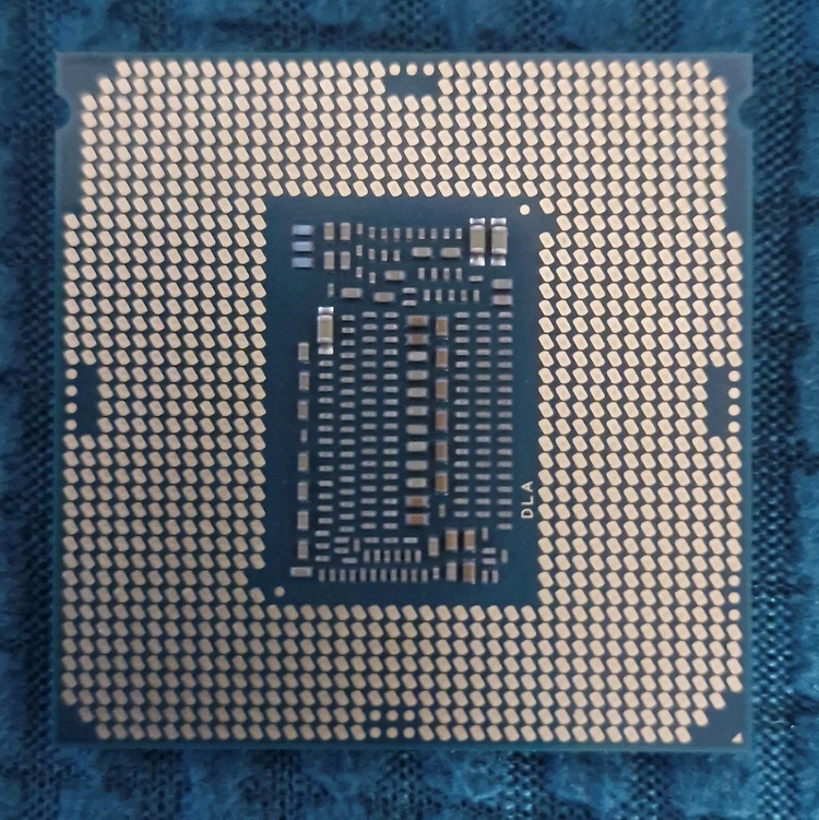 Intel i5-9600K 6C/6HT 3.7Ghz 9M/L3 이미지