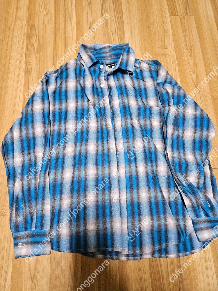 유니온블루 무탠다드슬랙스 무탠다드스웨트집업 등등 잡동사니 편하게 넘깁니다 연락주세요 빠른 답변 대기중 이미지