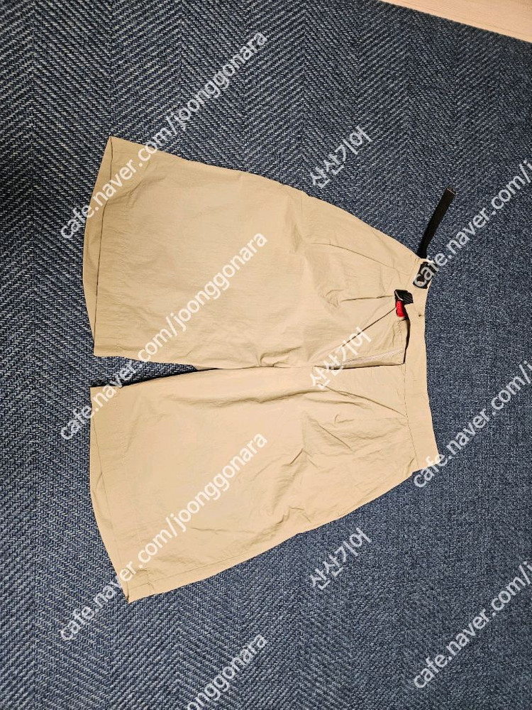 유니온블루 무탠다드슬랙스 무탠다드스웨트집업 등등 잡동사니 편하게 넘깁니다 연락주세요 빠른 답변 대기중 이미지