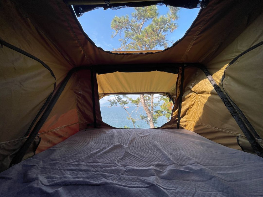 캠핑트레일러 + 아베나키 루프탑 텐트 이미지