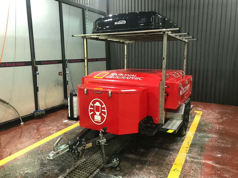 캠핑트레일러 + 아베나키 루프탑 텐트 이미지