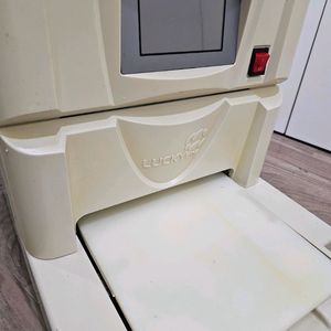 럭키엔지니어링 김밥기계 이미지
