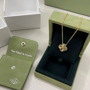 반클리프 앤 아펠 빈티지 기요세 알함브라 펜던트 이미지