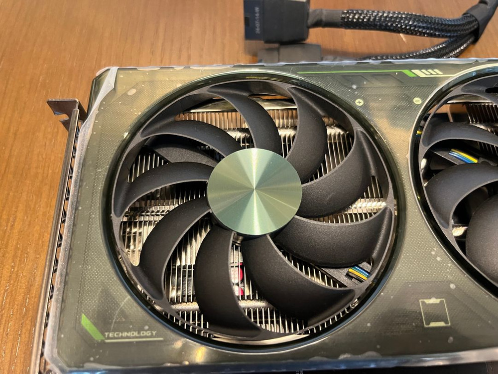 거의새상품급 만리 RTX4070 Ti SUPER 16GB S급 그래픽카드 판매해요 이미지