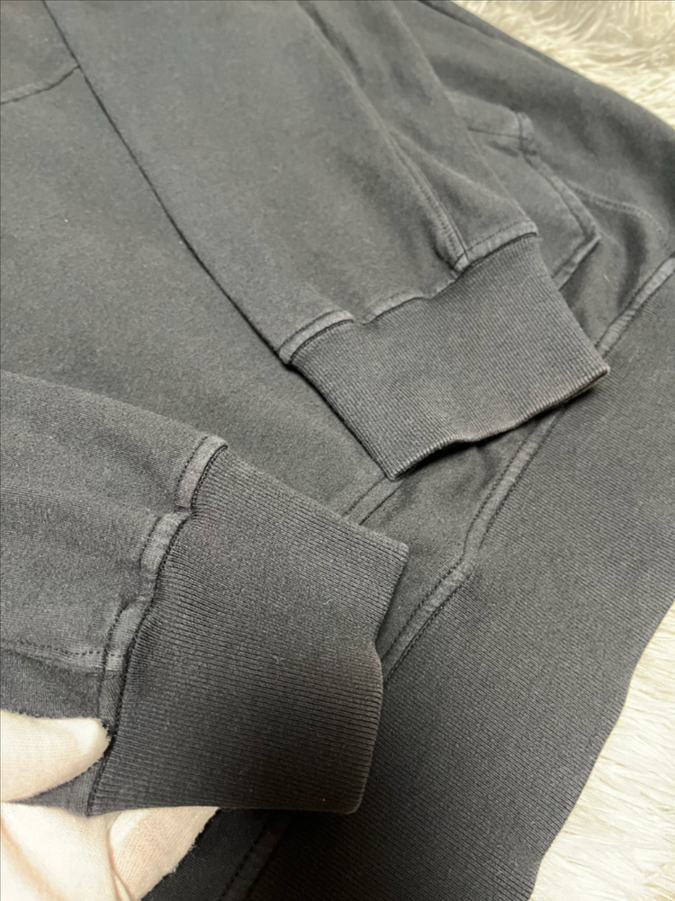 스톤아일랜드 후드티 이미지