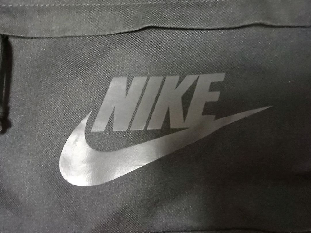 나이키 테크 힙색,힙팩 이미지