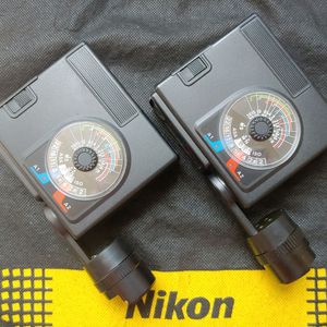 니콘 F3전용 스트로브 SB-17 고장품 판매 이미지