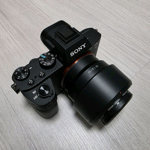 소니 A7 II 미러리스 카메라 렌즈킷 / a7m2 번들킷 / 1.8/50 렌즈 / 민트급 / 장농표(제습함) 이미지