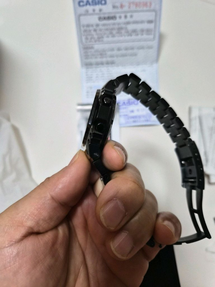 지샥 gmw b5000gd 이미지