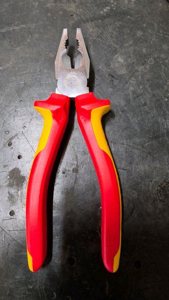독일 KNIPEX 크니펙스 펜치 절연 콤비네이션플라이어 03 06 180 이미지