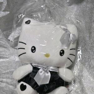 [새상품] 산리오 헬로 키티 블랙하트 중형 인형 이미지