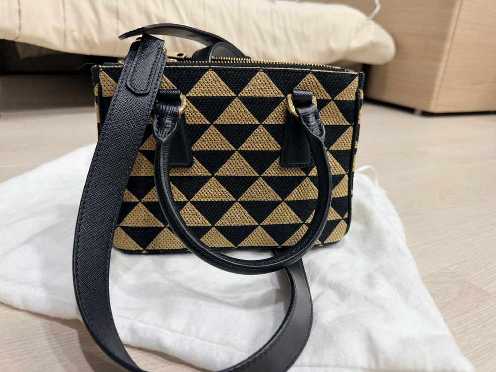 급처 S급 프라다 가방 토트백 크로스백 이미지