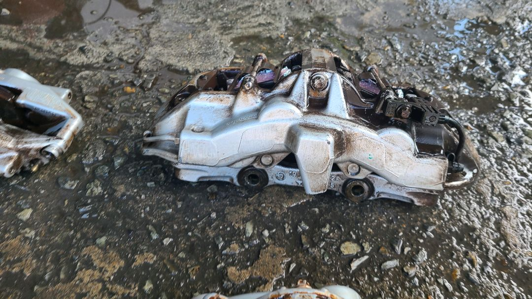 벤츠 amg브레이크 캘리퍼 8p,4p 이미지