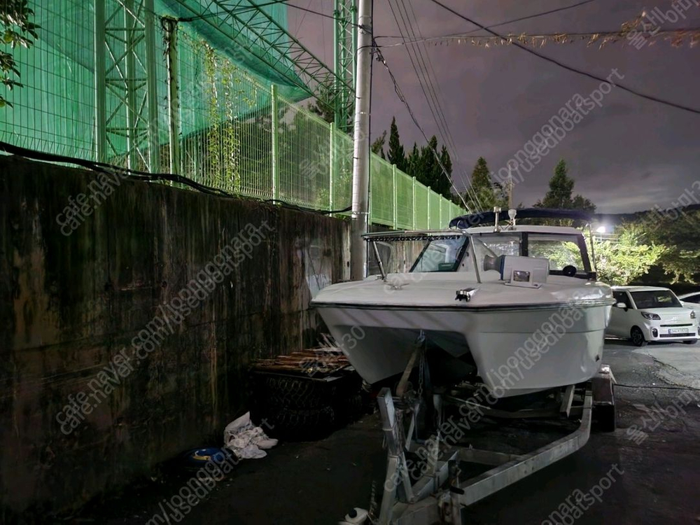 닛산 썬캣 레져 낚시보트 판매 이미지