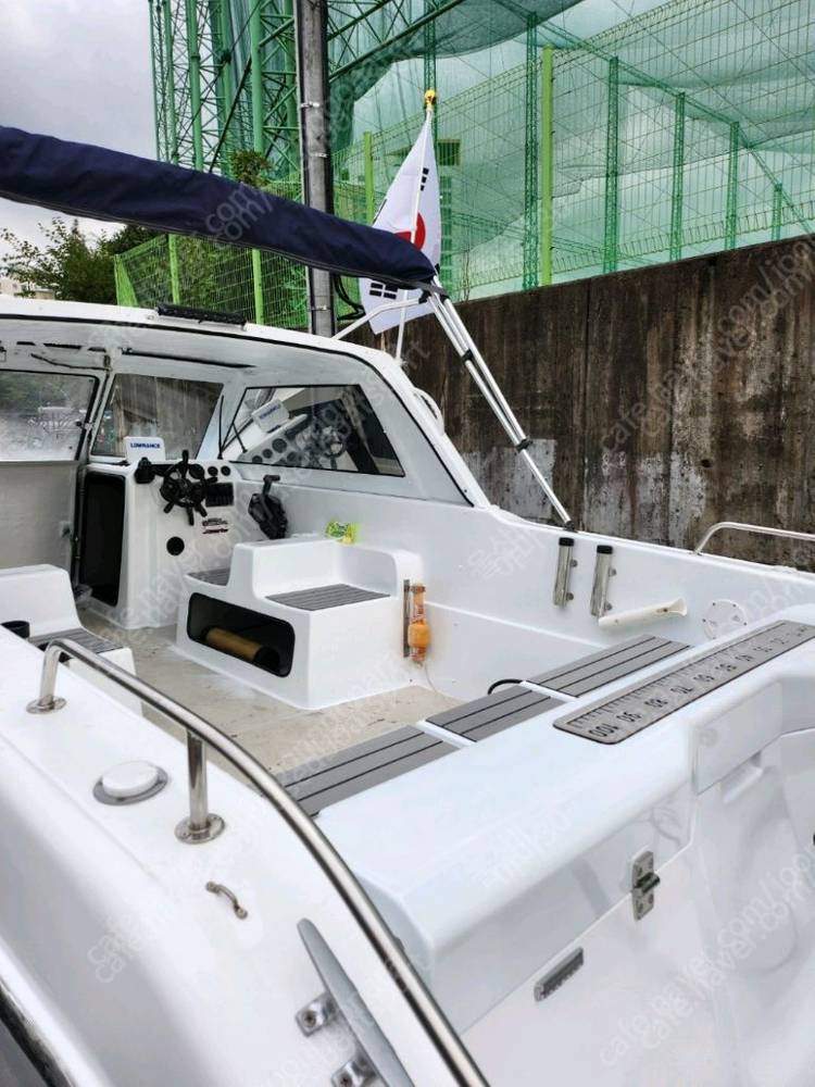 닛산 썬캣 레져 낚시보트 판매 이미지