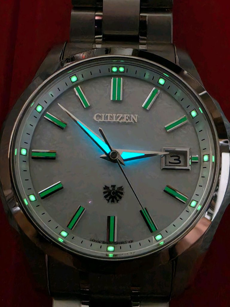 더시티즌 닥종이 AQ4091-56a 시계 단품손목둘레 17cm 까지 가능11시방향 눈에띄는 기스 사진참조.그외 생활 이미지