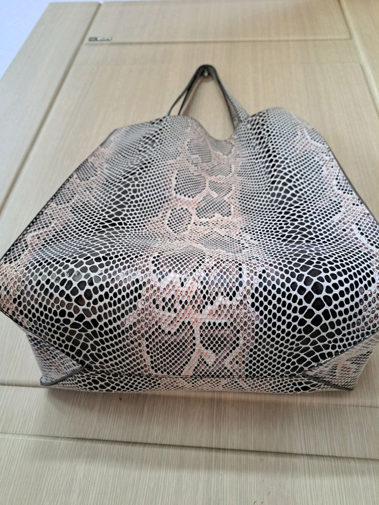 파이톤 토트백 숄더백 새상품 이미지