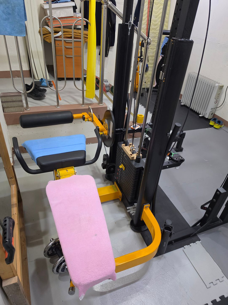 홈짐 멀티랙 운동기구 세트(레그익스텐션 및 레그컬 포함) 이미지