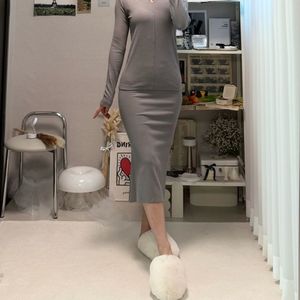 골지 투피스 H라인 스커트 브이넥 긴팔티 그레이 회색 세트 스판 글램 이미지