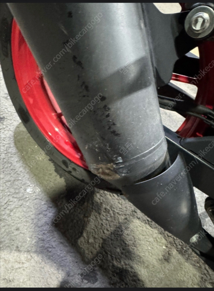 gsx-r125 오토바이 23년식 12,400km 이미지