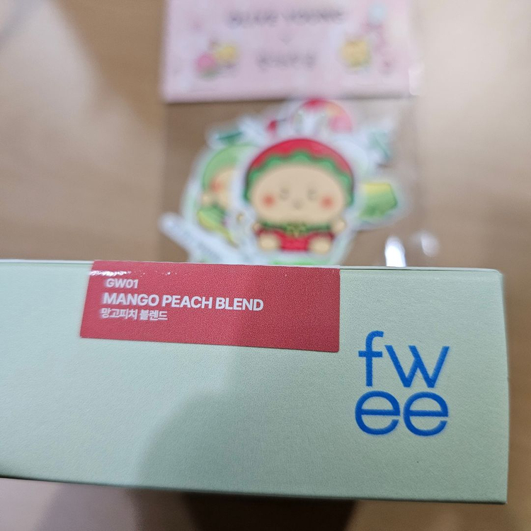 망곰 퓌 틴티드 립밤 동전지갑 & 올영 망곰 스티커 이미지