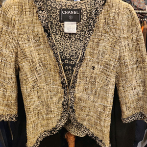 샤넬 트위드 자켓 이미지