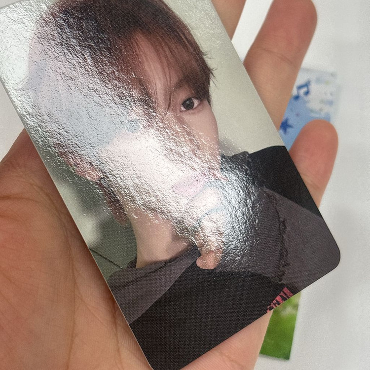투어스 브이알콘서트 한진 포카 이미지