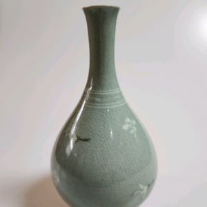 고려청자 인간문화재 해강 유근형 운학문 주병 이미지