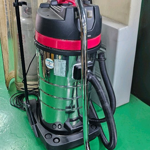 업소용 건,습식 대형 청소기 이미지