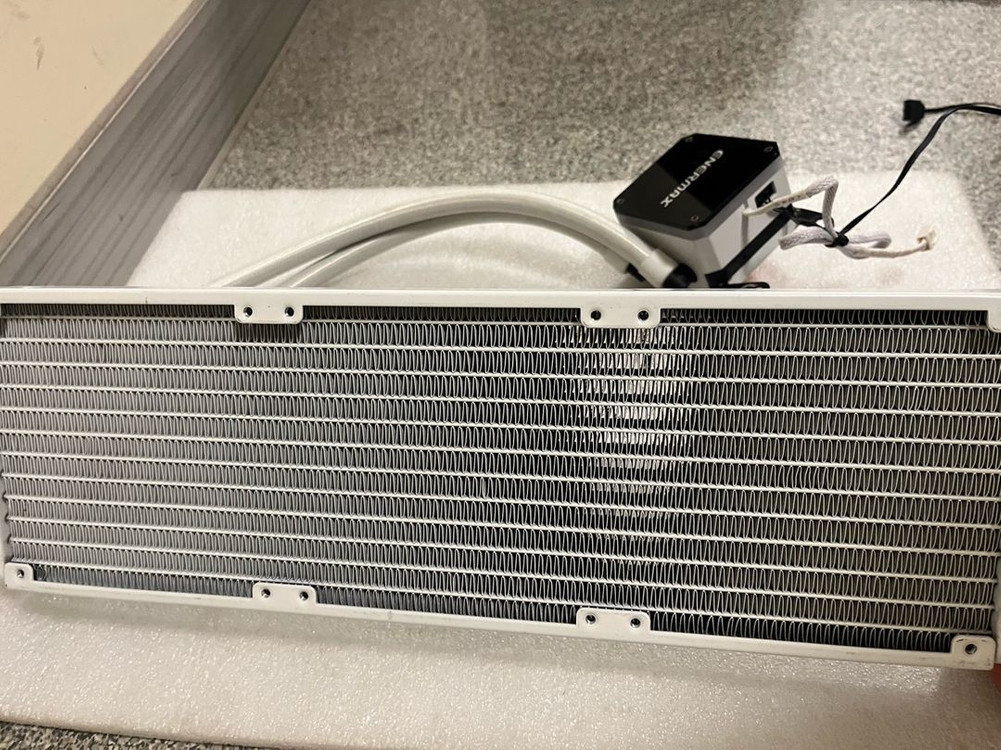 에너맥스 리퀴드 360 수냉쿨러 처분 (택포함) 이미지