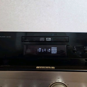 인켈 CD-9C 블랙 CD플레이어입니다 이미지