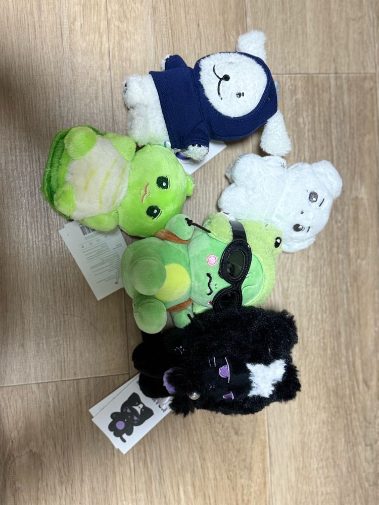 몬스타엑스 굿즈 이미지