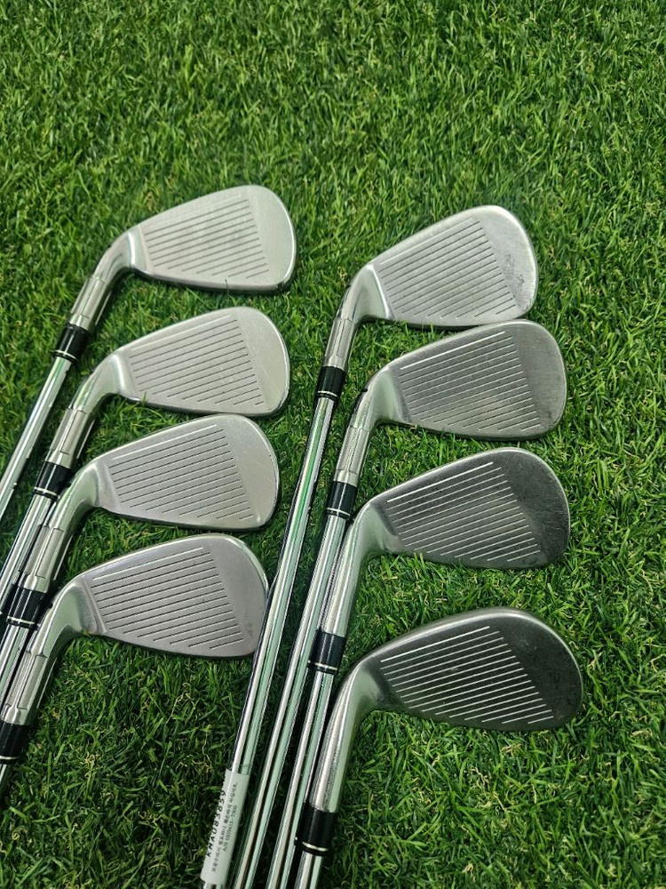 테일러메이드 M6 스틸 8아이언 판매합니다. 이미지