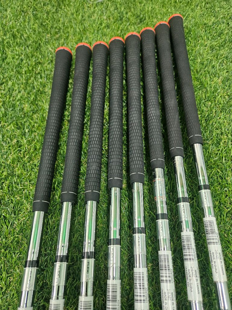 테일러메이드 M6 스틸 8아이언 판매합니다. 이미지