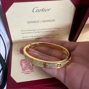 까르띠에 풀파베 러브 팔찌 골드 이미지