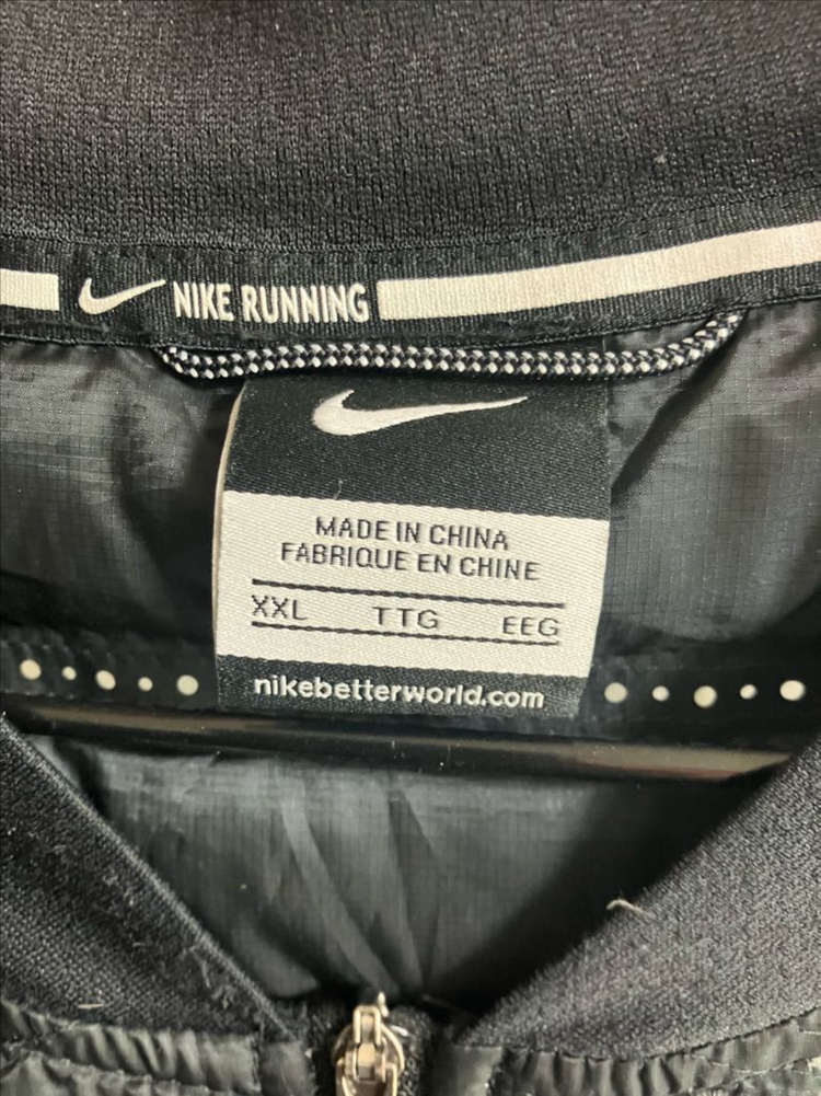 나이키 에어로로프트 2xl 판매합니다. 이미지