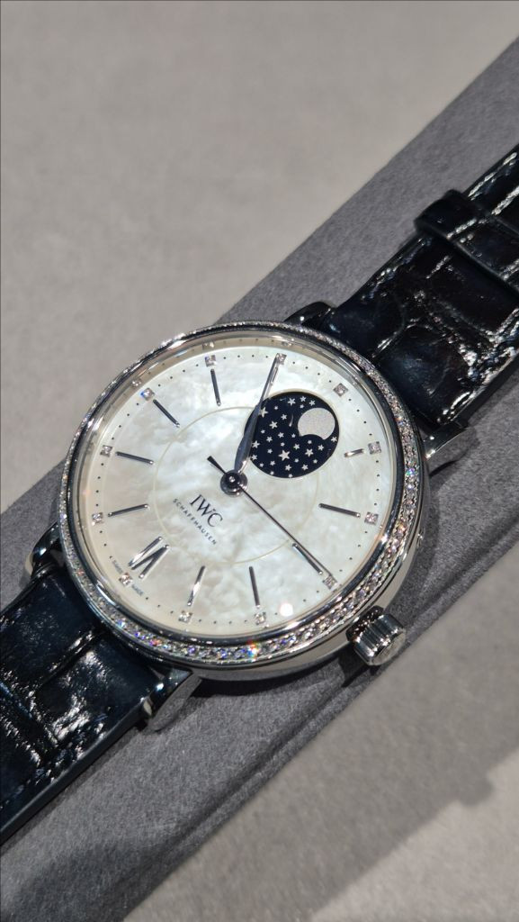 IWC 포르토피노 문페이즈 다이아몬드 이미지