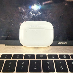 에어팟 프로 2세대 이미지