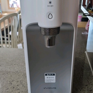 쿠쿠끓는물 정수기(23년)새필터장착 이미지