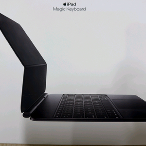 아이패드프로13 m5 매직키보드 이미지