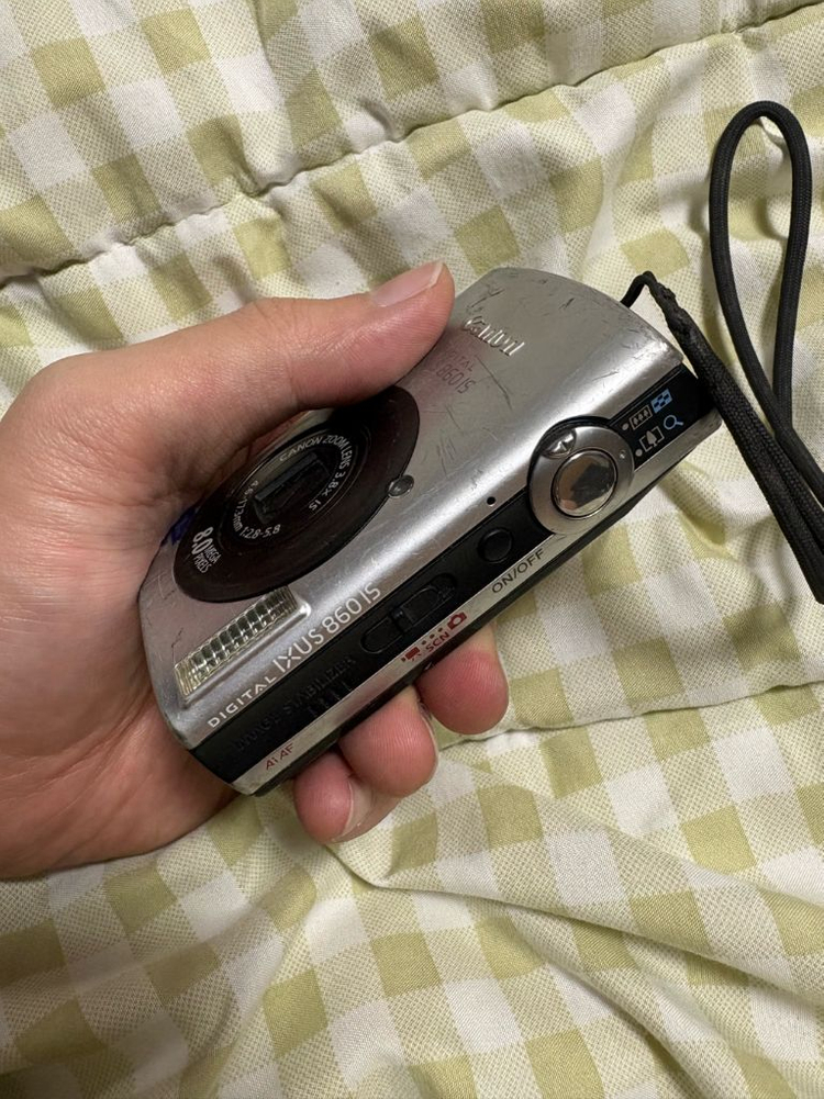 캐논 IXUS 860 IS 실버 디지털 카메라 이미지