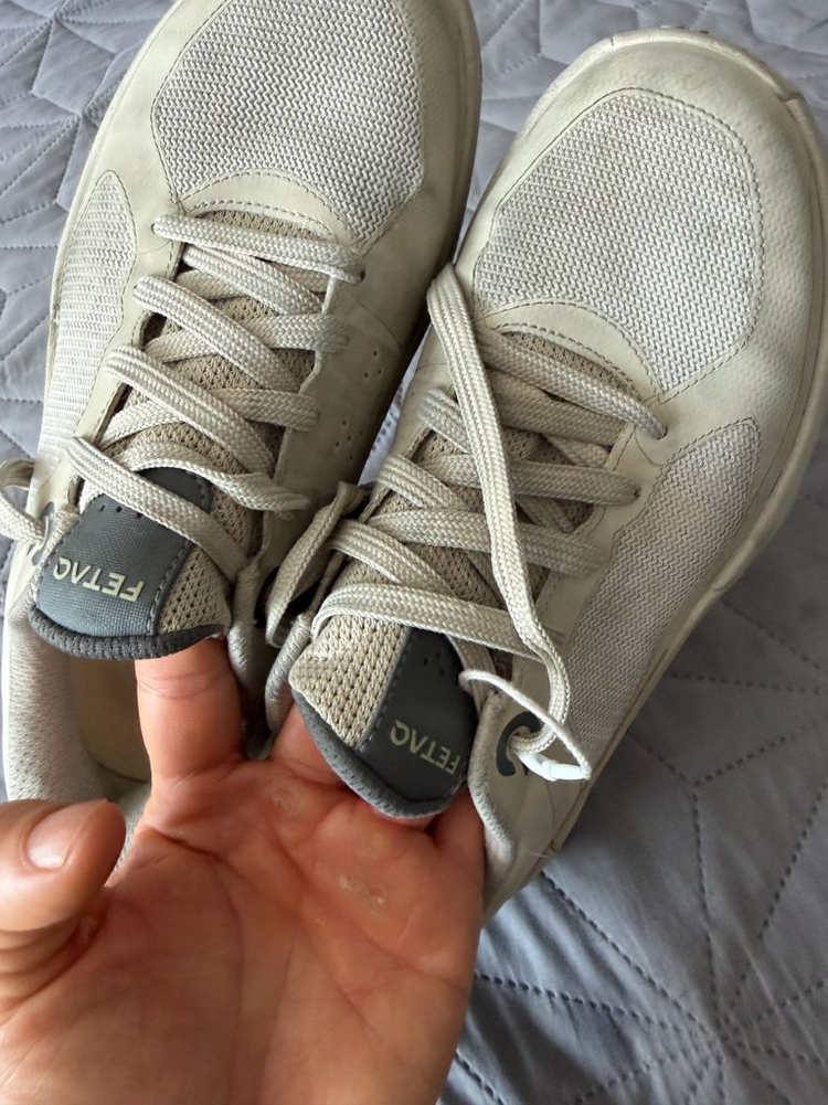 (18만 주고 산 크로스핏 전용화,역도화,러닝화 겸용)FETAQ 페탁 올무브 베이지색 운동화 급처 !! 이미지