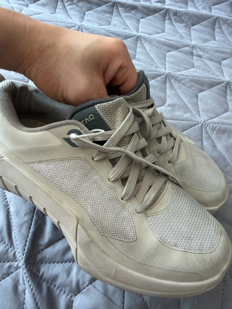 (18만 주고 산 크로스핏 전용화,역도화,러닝화 겸용)FETAQ 페탁 올무브 베이지색 운동화 급처 !! 이미지