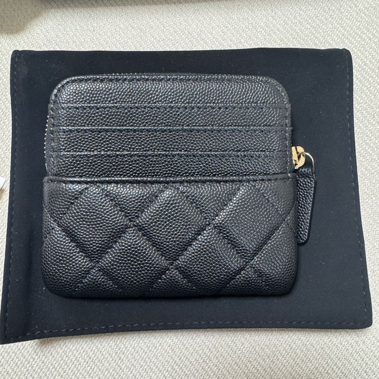 샤넬 클래식 캐비어 지퍼 카드지갑 새제품 AP2061 이미지